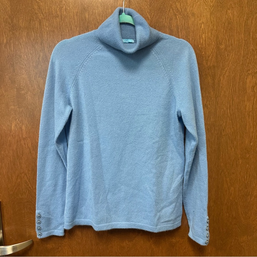 J McLaughlin 100% Cashmere Turtleneck Sweater Women’s Small Cozy Warm